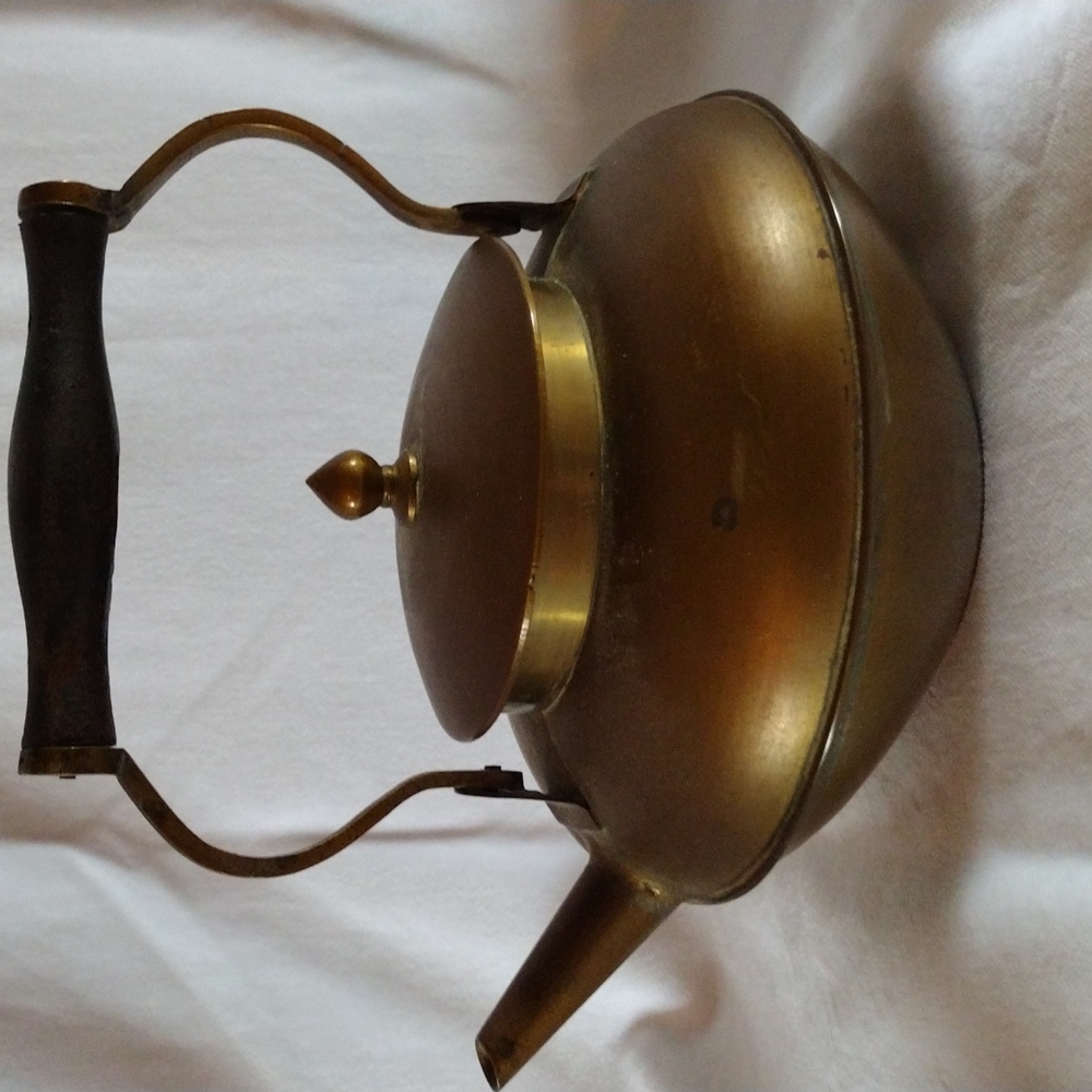 Vintage 1940s 50s Chinese brass tea pot